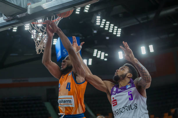 进一步削弱 进一步削弱