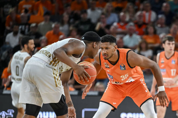 在德乙赛场 在德乙赛场