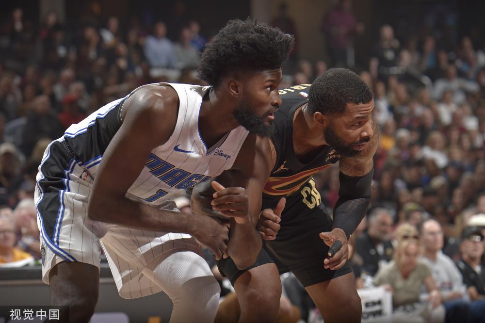 韦德点赞背 韦德点赞背