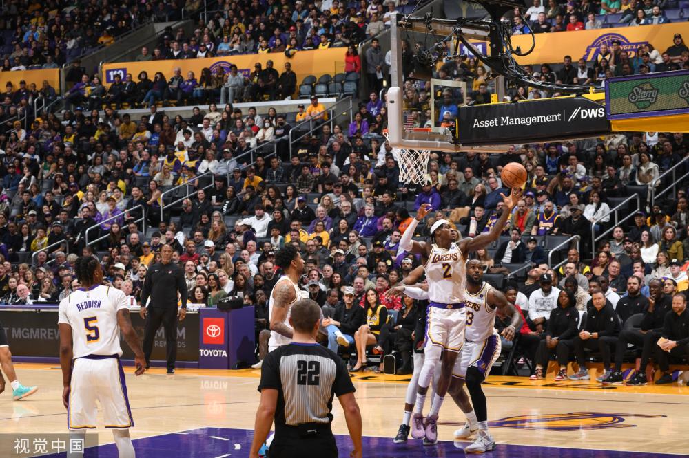 样的足球巨 样的足球巨