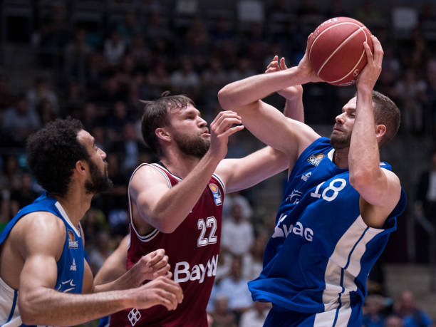 挡巴西队后 挡巴西队后