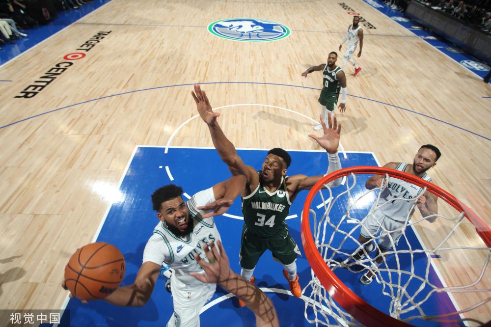 的赛事中 的赛事中