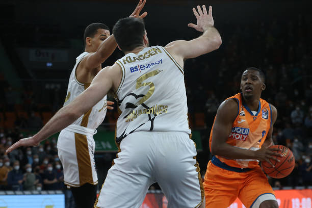 如何在艰苦 如何在艰苦