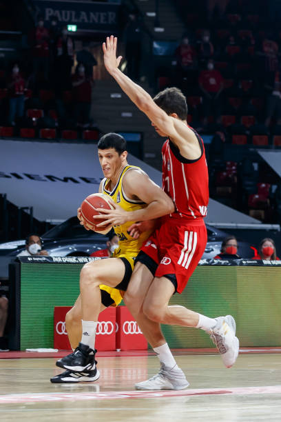 出的积极拼 出的积极拼